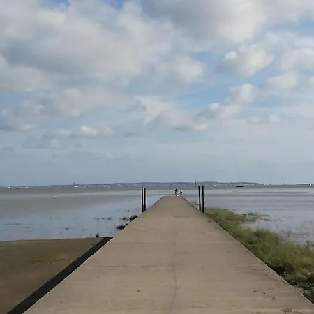 Paisible Maison A 2 Pas Du Bassin 阿雷斯