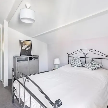 Paisible Maison A 2 Pas Du Bassin