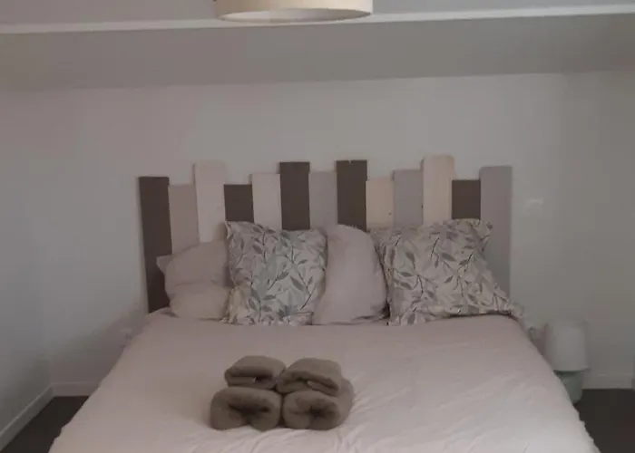 Paisible Maison à 2 Pas Du Bassin Appartement *