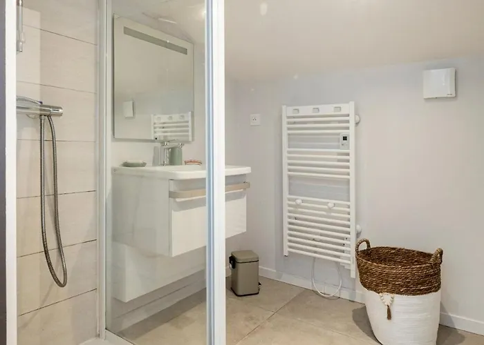 Appartement Paisible Maison à 2 Pas Du Bassin *