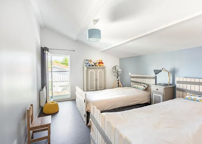 Paisible Maison à 2 Pas Du Bassin *